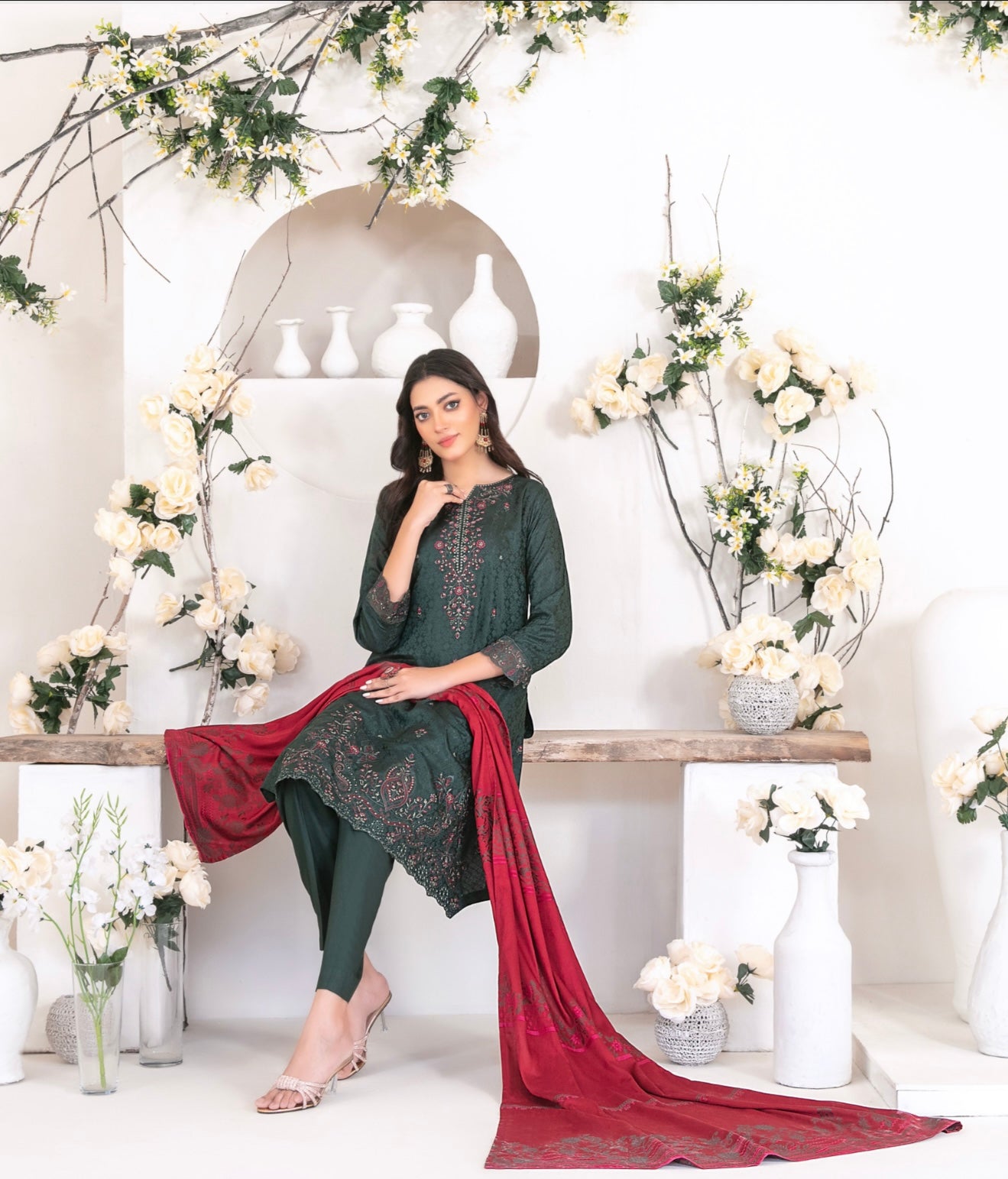 Yumna Viscose jacquard-UNSTITCHED