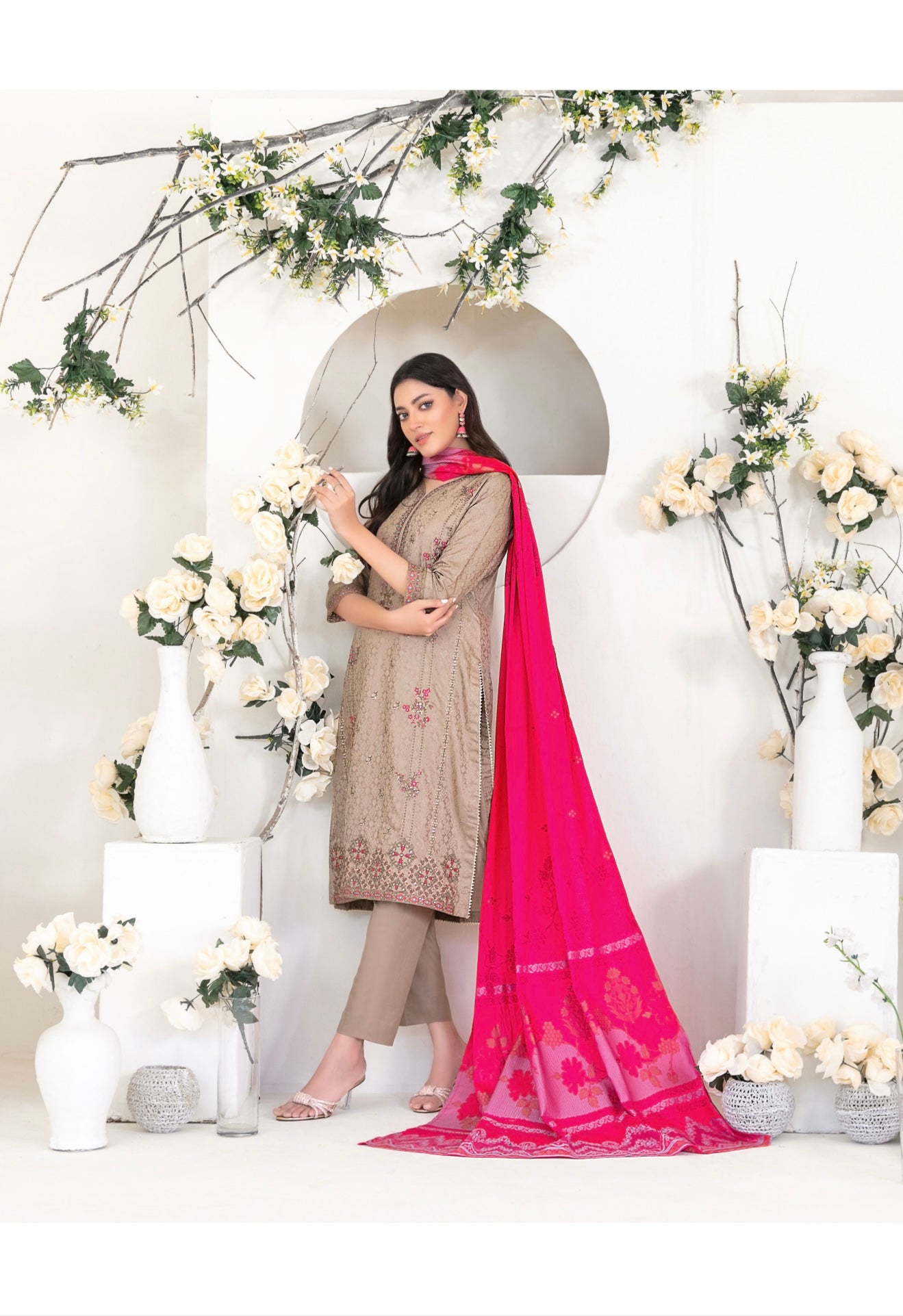 Yumna Viscose jacquard-UNSTITCHED