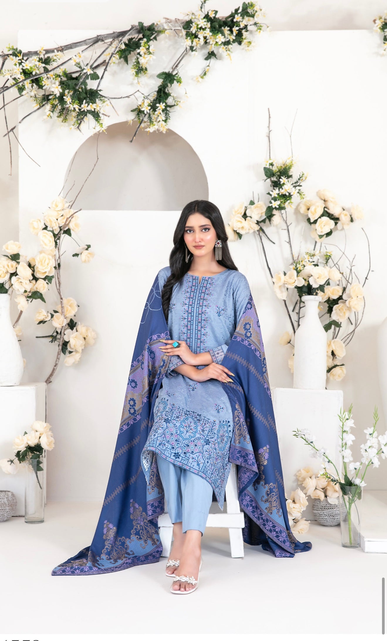 Yumna Viscose jacquard-UNSTITCHED