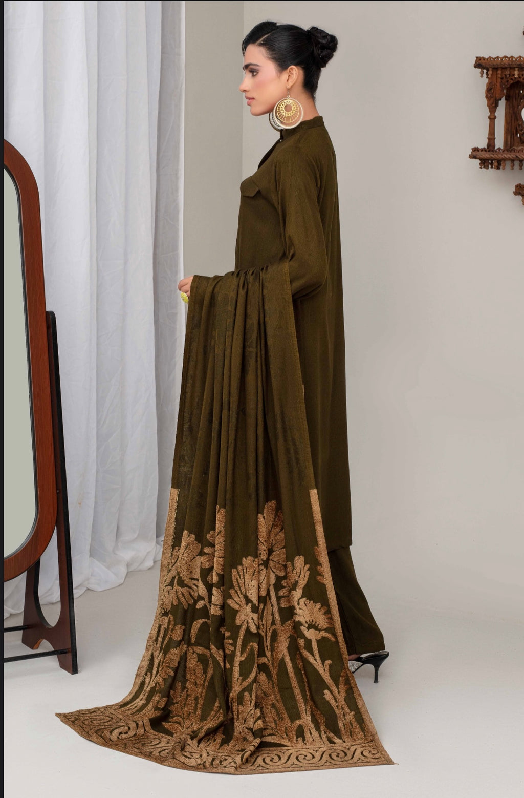 Leather Peach Chapter-UNSTITCHED