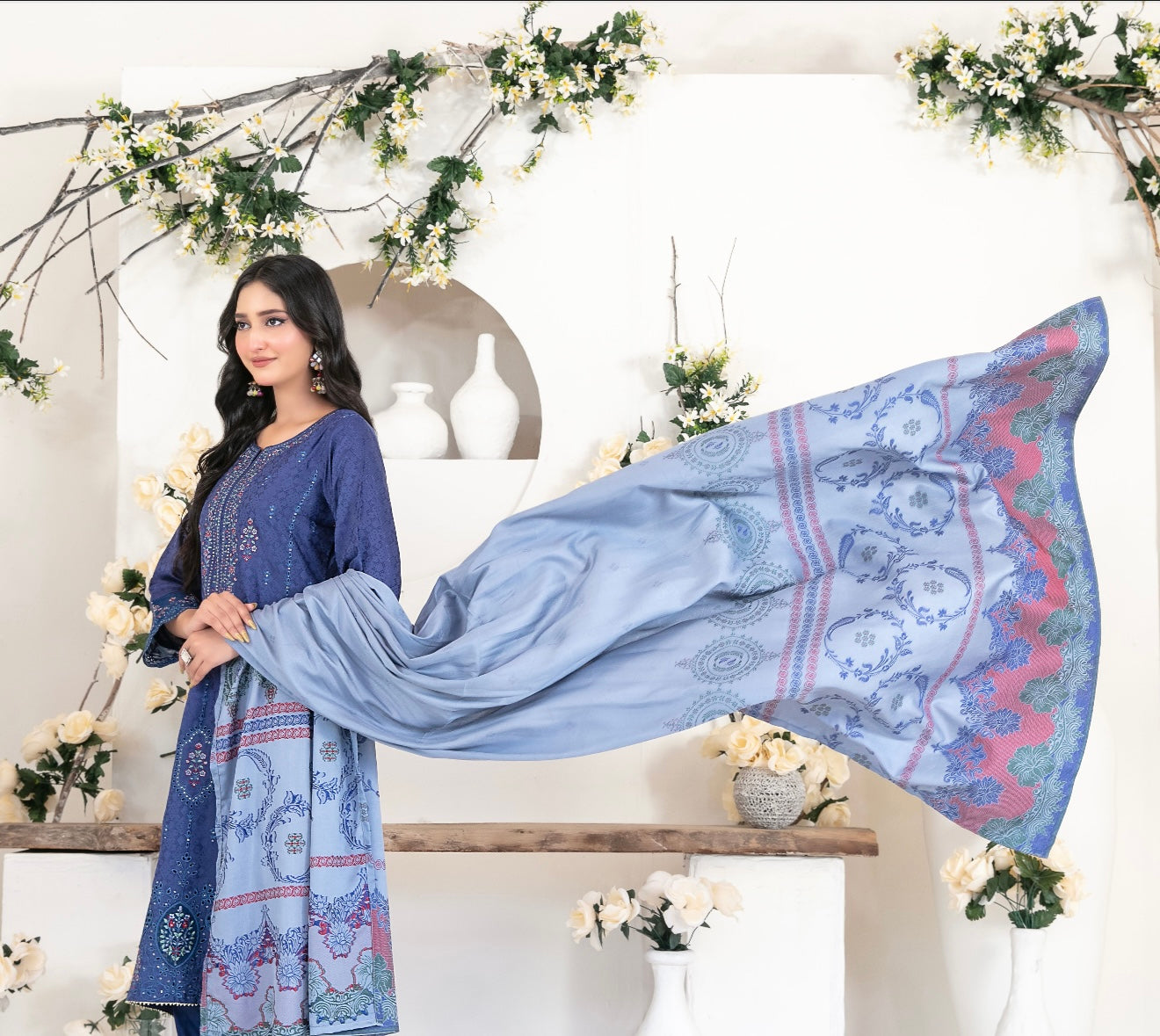 Yumna Viscose jacquard-UNSTITCHED