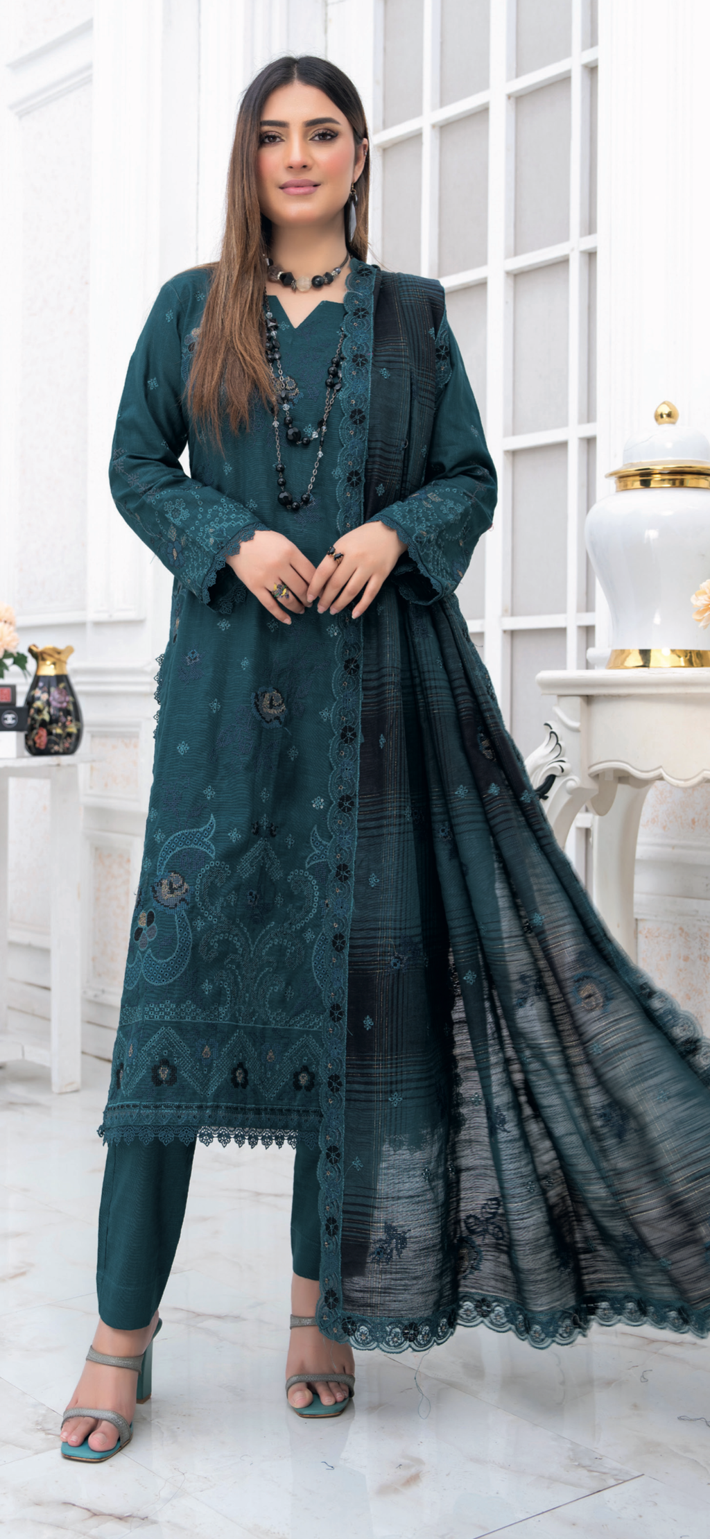 Yarn Winter Slub By Aagosh-UNSTITCHED