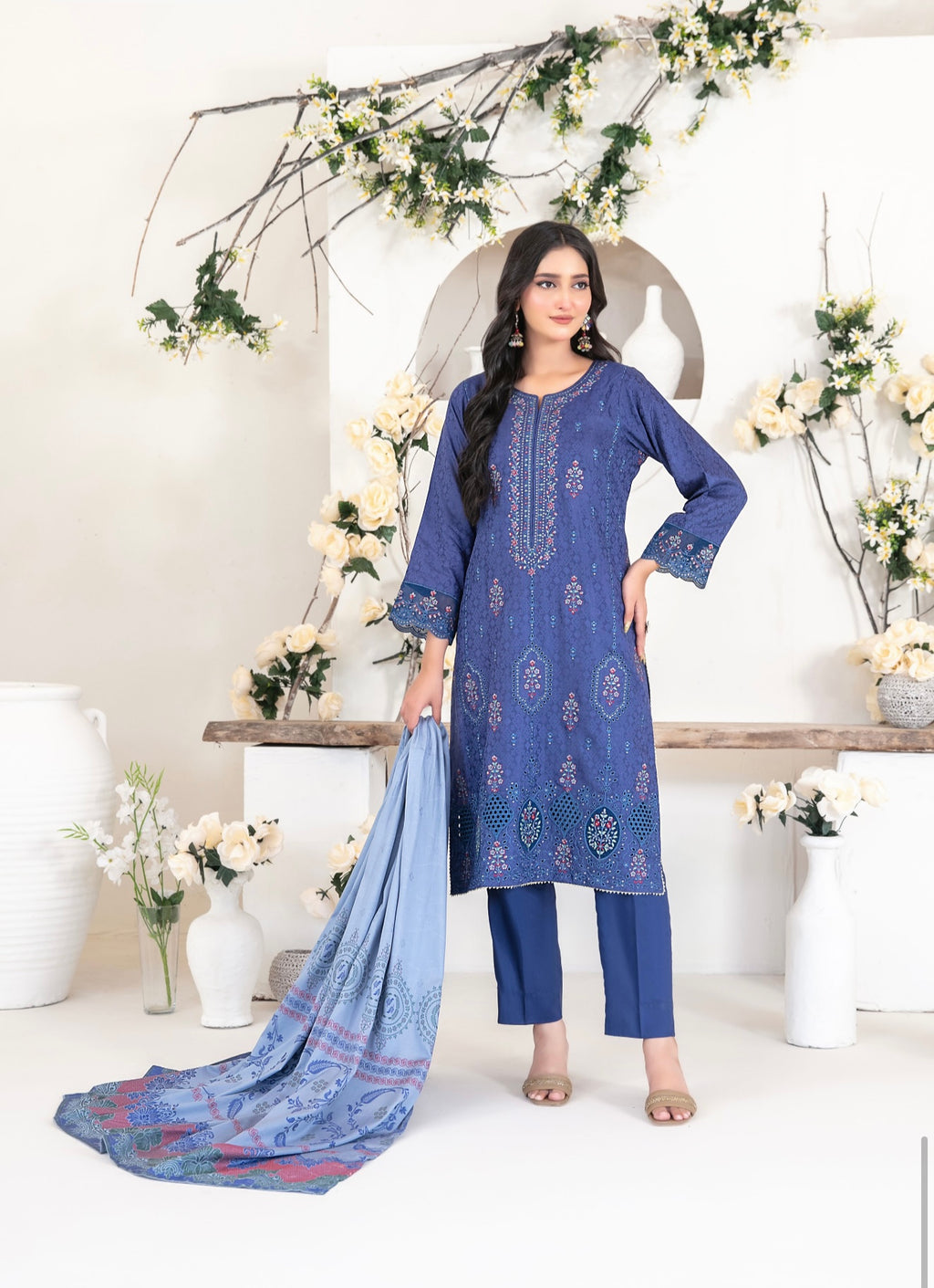 Yumna Viscose jacquard-UNSTITCHED