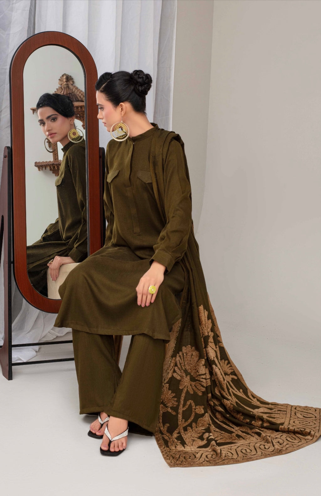 Leather Peach Chapter-UNSTITCHED