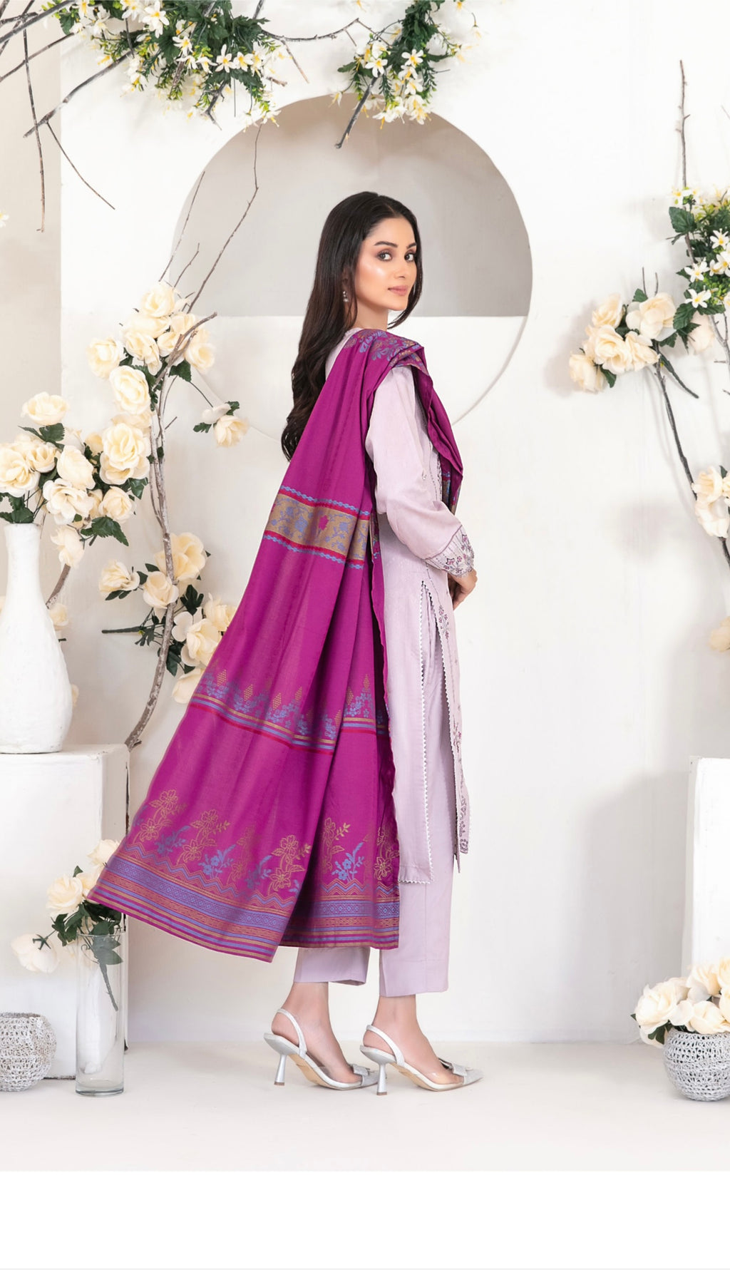 Yumna Viscose jacquard-UNSTITCHED